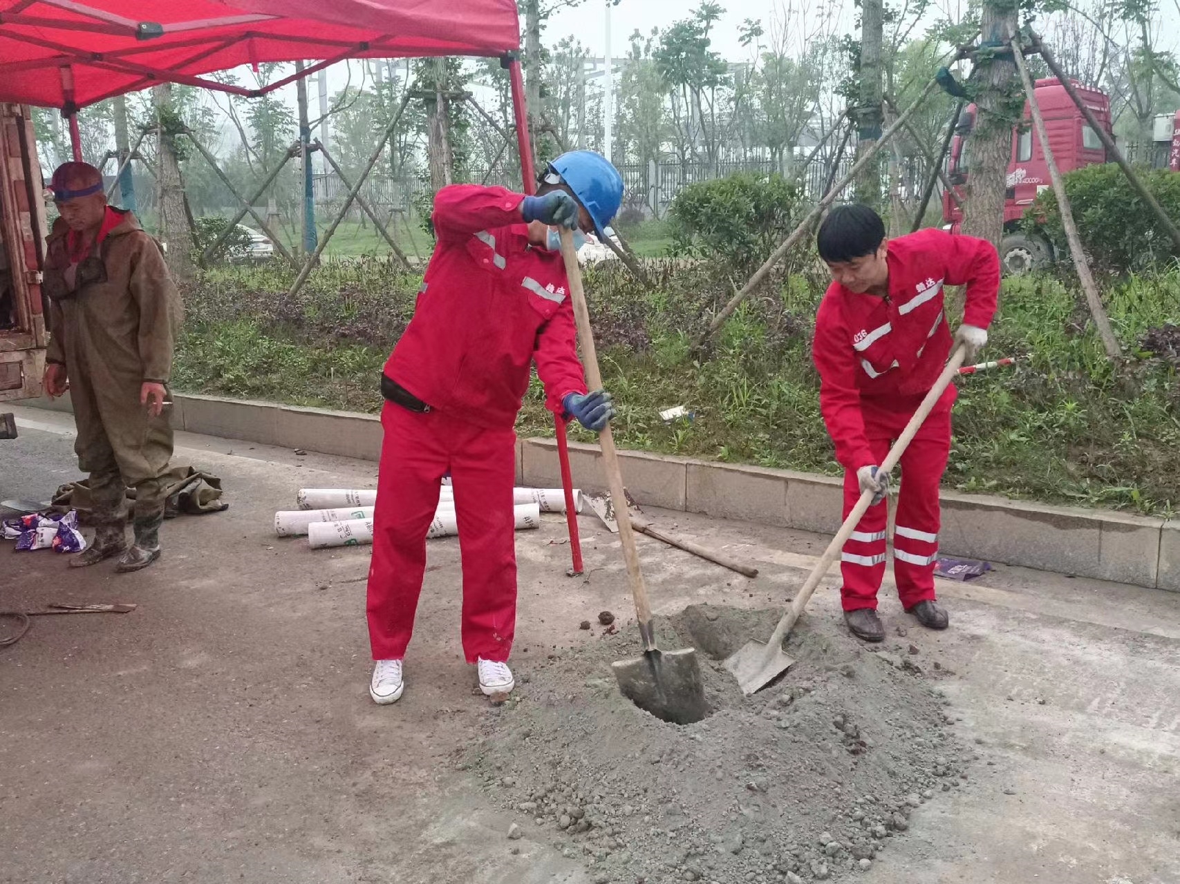 南丰管道疏通哪家好】及时进行市政管道清淤